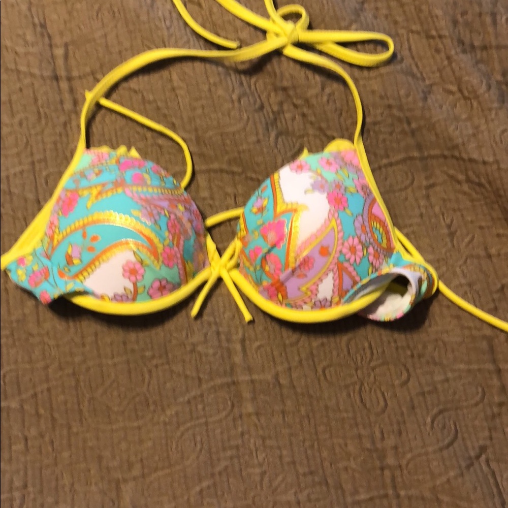 Victoria’s Secret Swim top